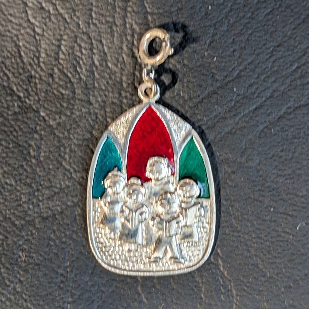 Sarah Coventry Sterling Silver Limited Edition 1972 Choir Christmas Charm